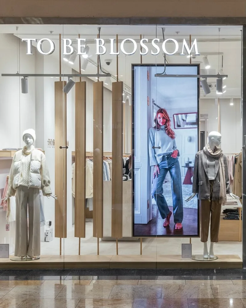 Светодиодный экран для магазина To be blossom